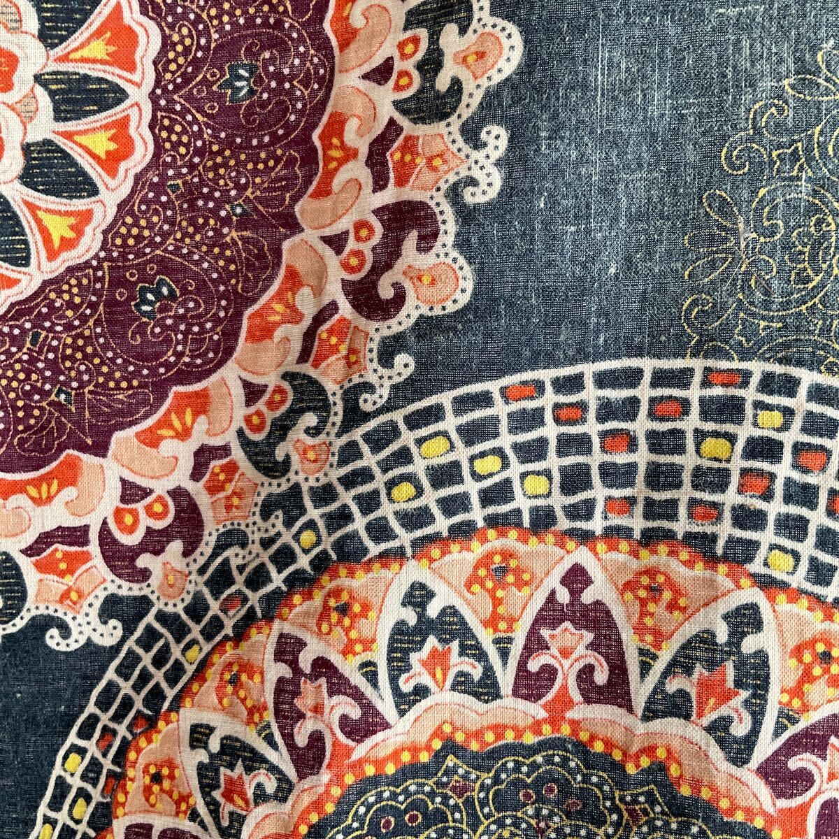 P01/古布 布団皮 藍染 木綿 リメイク 時代 骨董 古裂 165x130cm P01/古布 布団皮 藍染 木綿 リメイク 時代 骨董 古裂 165x130cm