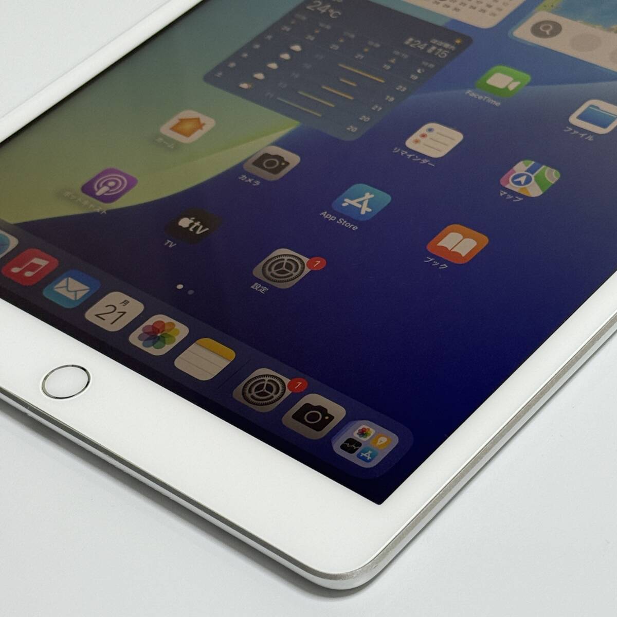Apple SIMフリー iPad (第8世代) (10.2インチ) シルバー 32GB Apple SIMフリー iPad (第8世代) (10.2インチ) シルバー 32GB