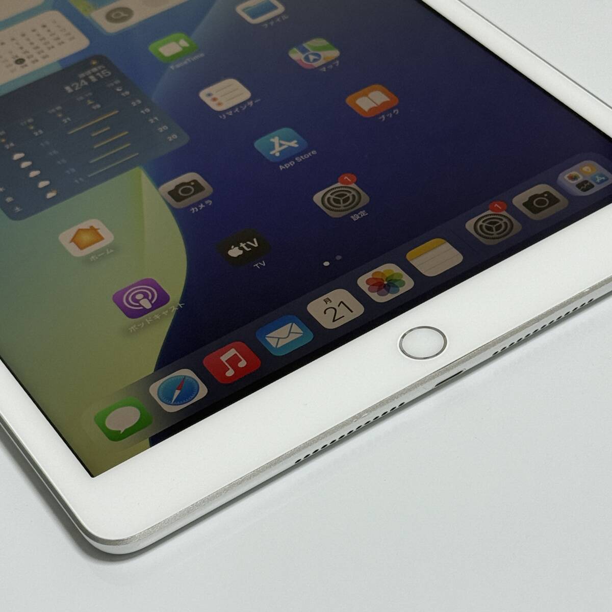 Apple SIMフリー iPad (第8世代) (10.2インチ) シルバー 32GB Apple SIMフリー iPad (第8世代) (10.2インチ) シルバー 32GB