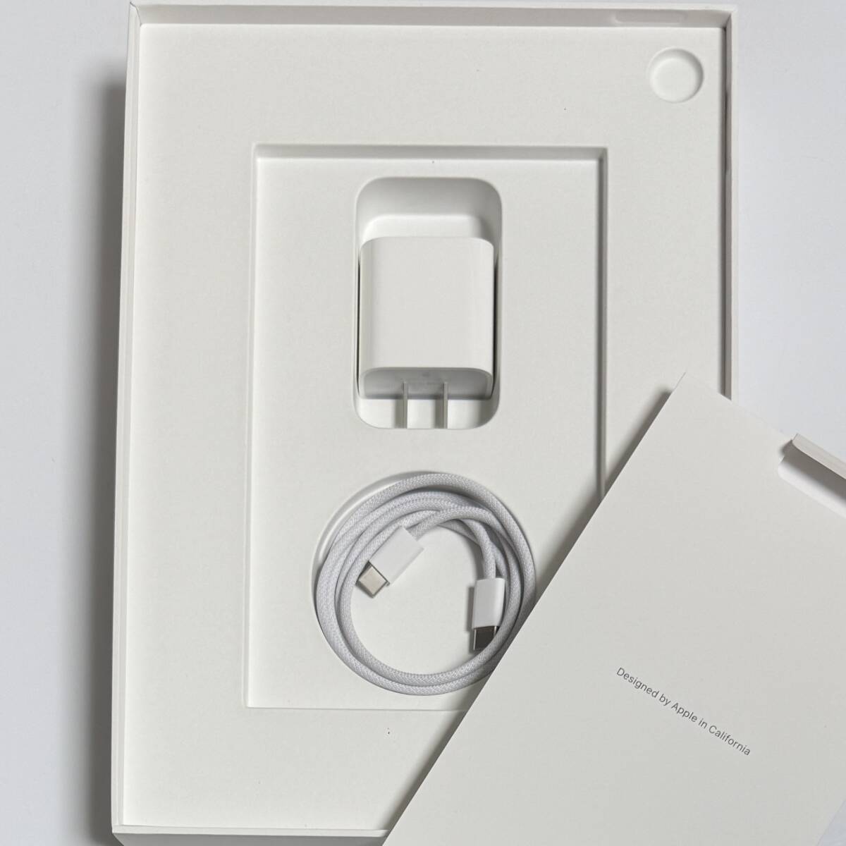 新品同様) Apple iPad (第11世代) (A16) シルバー 128GB MD3Y4J 新品同様) Apple iPad (第11世代) (A16) シルバー 128GB MD3Y4J