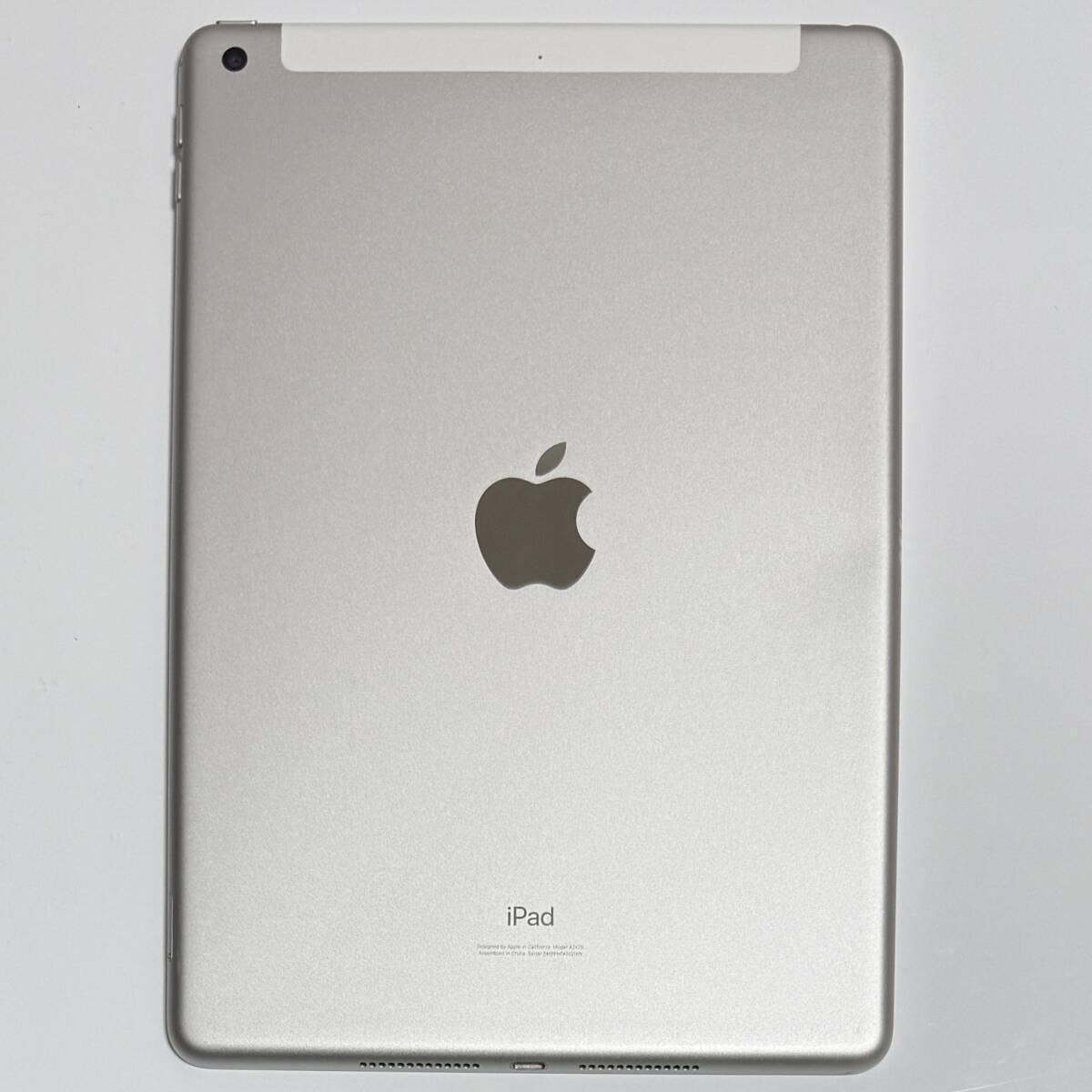 Apple SIMフリー iPad (第8世代) (10.2インチ) シルバー 32GB Apple SIMフリー iPad (第8世代) (10.2インチ) シルバー 32GB