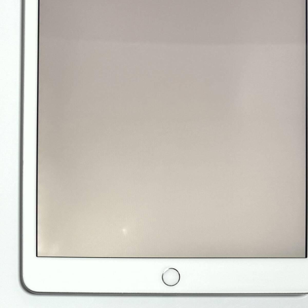 Apple SIMフリー iPad (第8世代) (10.2インチ) シルバー 32GB Apple SIMフリー iPad (第8世代) (10.2インチ) シルバー 32GB
