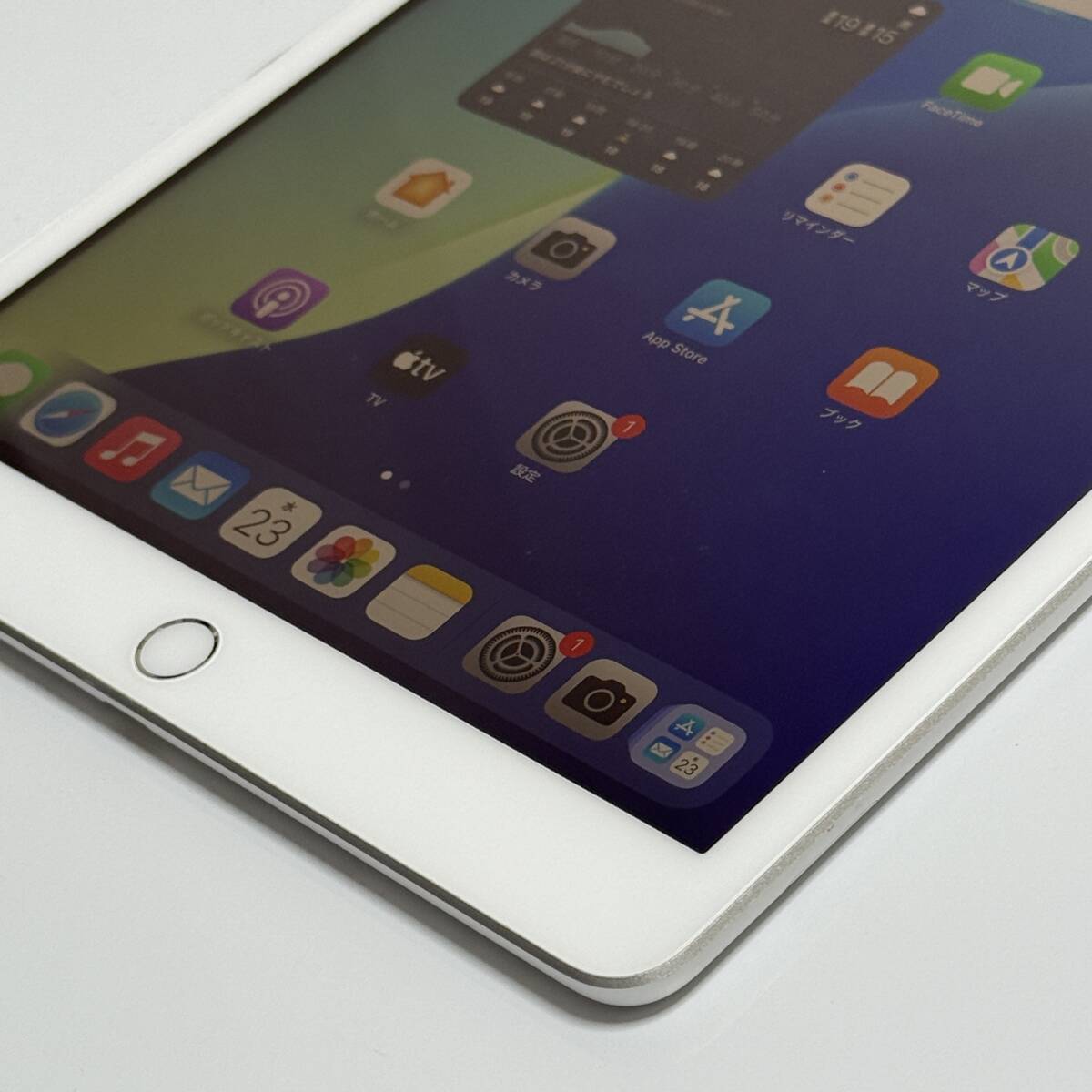 Apple SIMフリー iPad (第8世代) (10.2インチ) シルバー 32GB Apple SIMフリー iPad (第8世代) (10.2インチ) シルバー 32GB