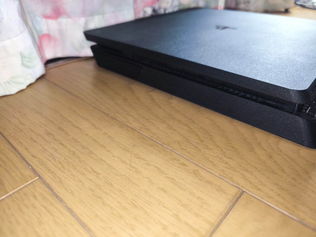 ☆SONY PS4 本体 CUH-2000A 本体のみ HDD500GB FW12.02 動作しま ☆SONY PS4 本体 CUH-2000A 本体のみ HDD500GB FW12.02 動作しま