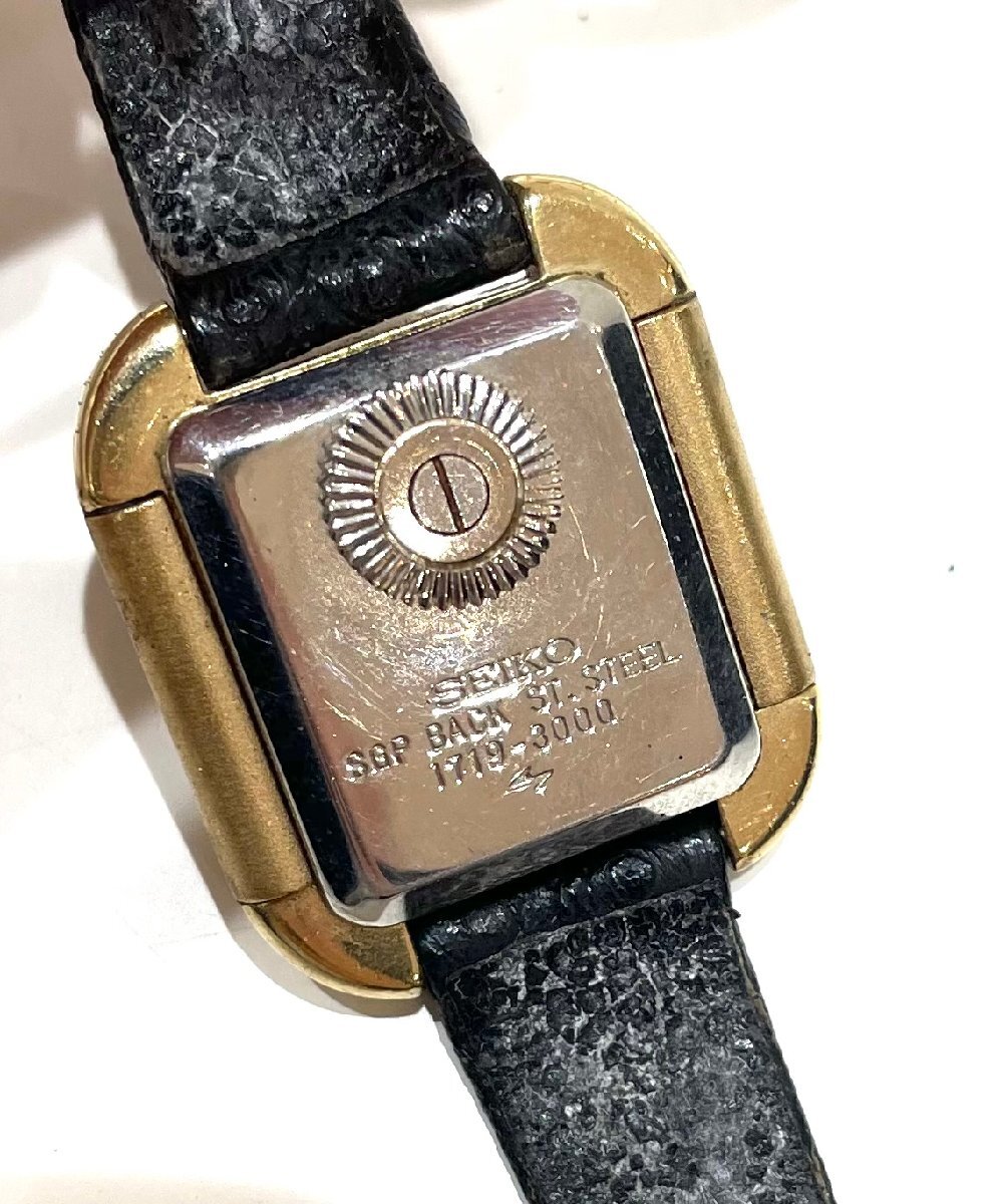☆【稼動品】SEIKO セイコー ソシエ 手巻き 1719-3000 黒文字盤 ☆【稼動品】SEIKO セイコー ソシエ 手巻き 1719-3000 黒文字盤
