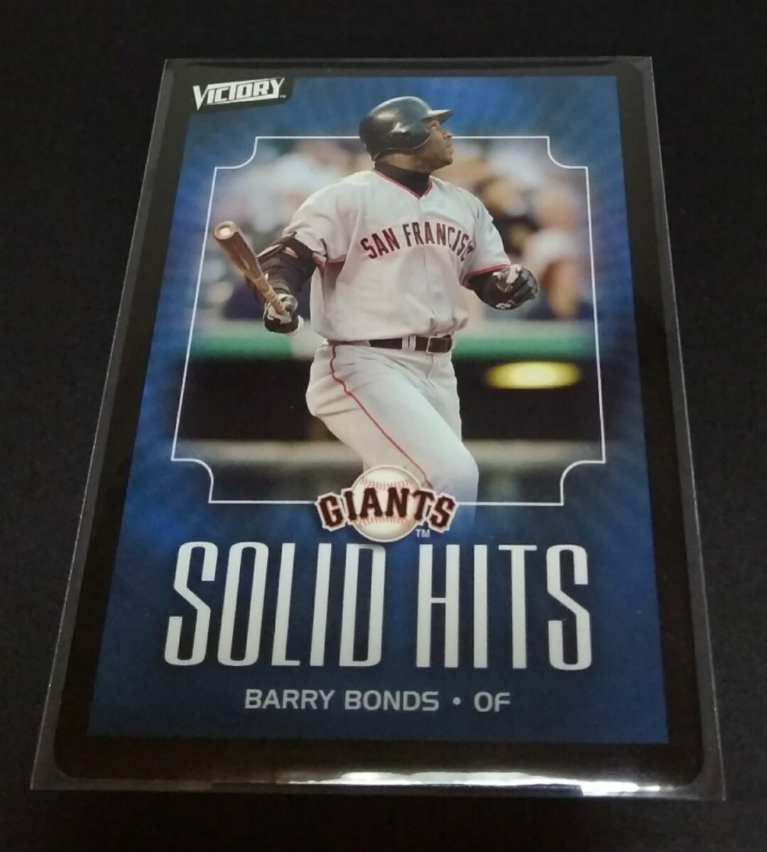 MLB 2003年upper deck バリー?ボンズ(ジャイアンツ) Victory SOLID HITS No,104。Giants BARRY BONDS 