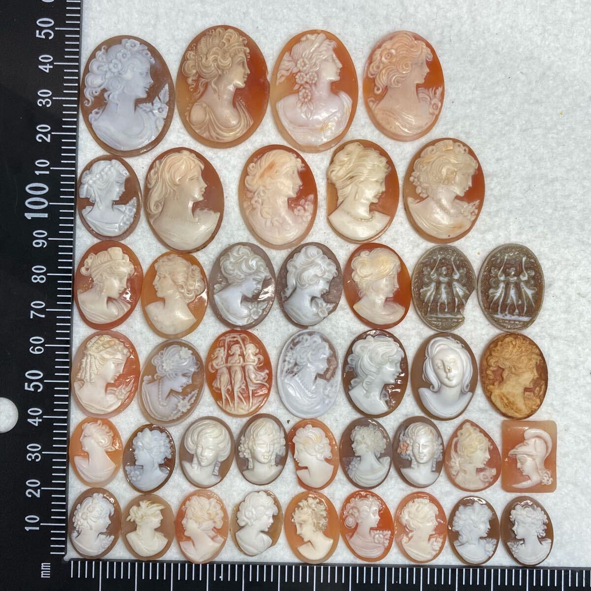 1円〜!!小粒大量!!☆シェルカメオおまとめ81.7g☆a 約408.5ct 1円〜!!小粒大量!!☆シェルカメオおまとめ81.7g☆a 約408.5ct