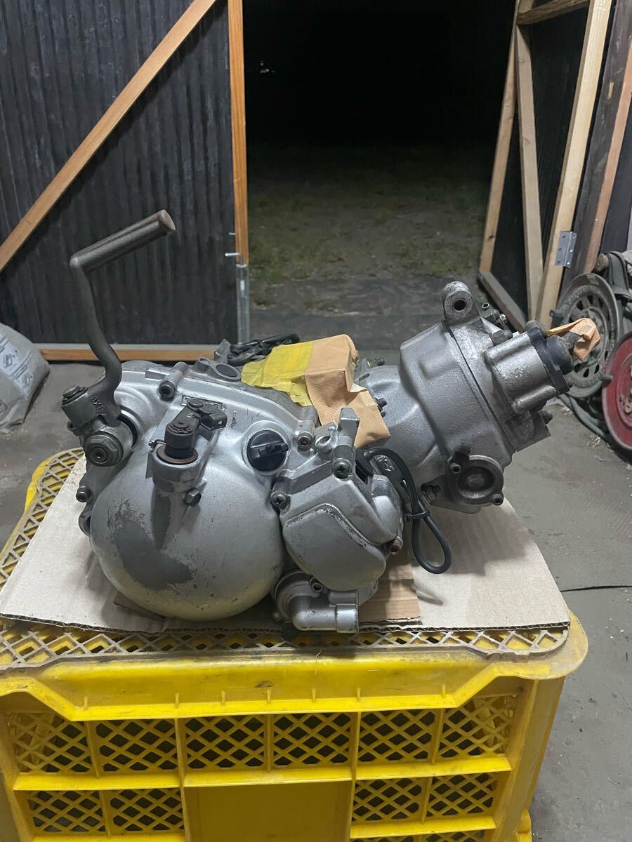 DT200WR フルオーバーホール　新品ピストン新品シリンダー　未使用エンジン！