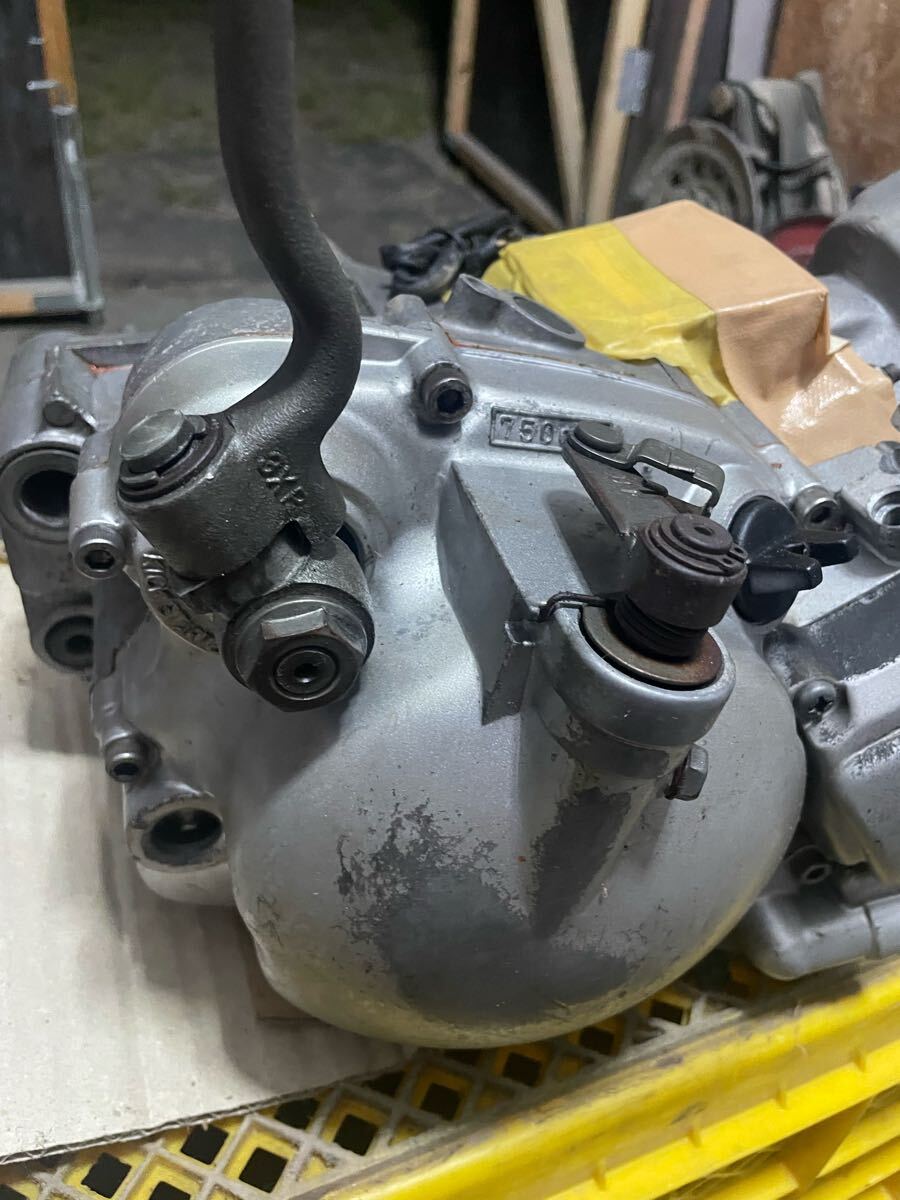 DT200WR フルオーバーホール　新品ピストン新品シリンダー　未使用エンジン！