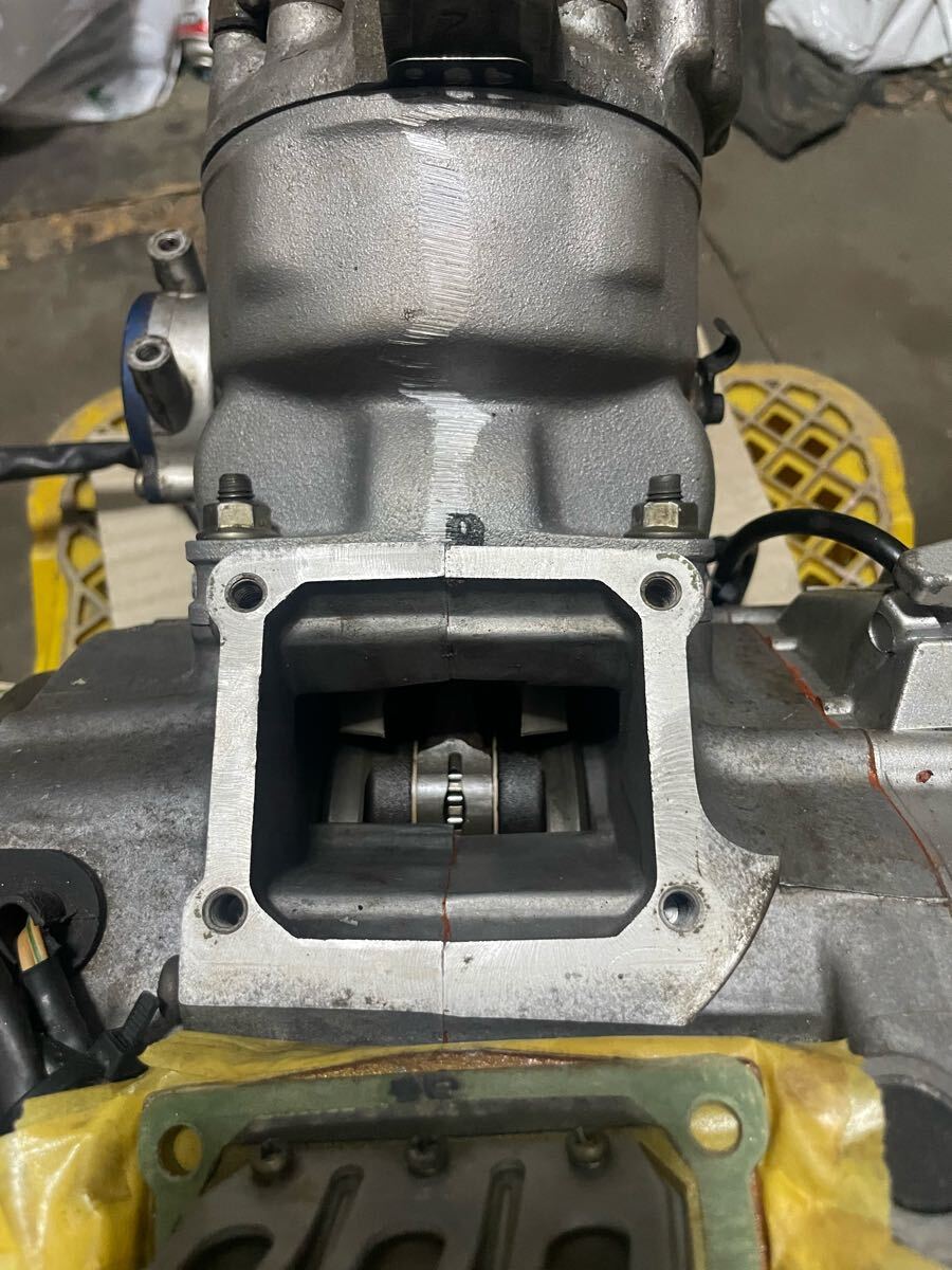 DT200WR フルオーバーホール　新品ピストン新品シリンダー　未使用エンジン！