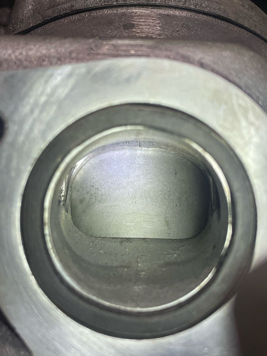 DT200WR フルオーバーホール　新品ピストン新品シリンダー　未使用エンジン！