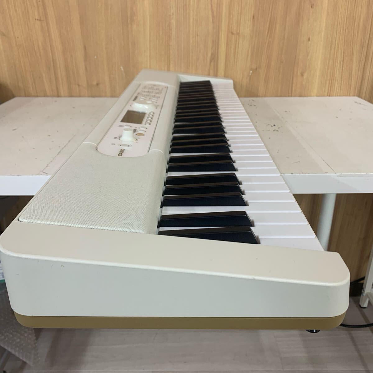 Gt-9】 Casio LK-526 キーボード 音出し可 カシオ 中古品 3386 Gt-9】 Casio LK-526 キーボード 音出し可 カシオ 中古品 3386