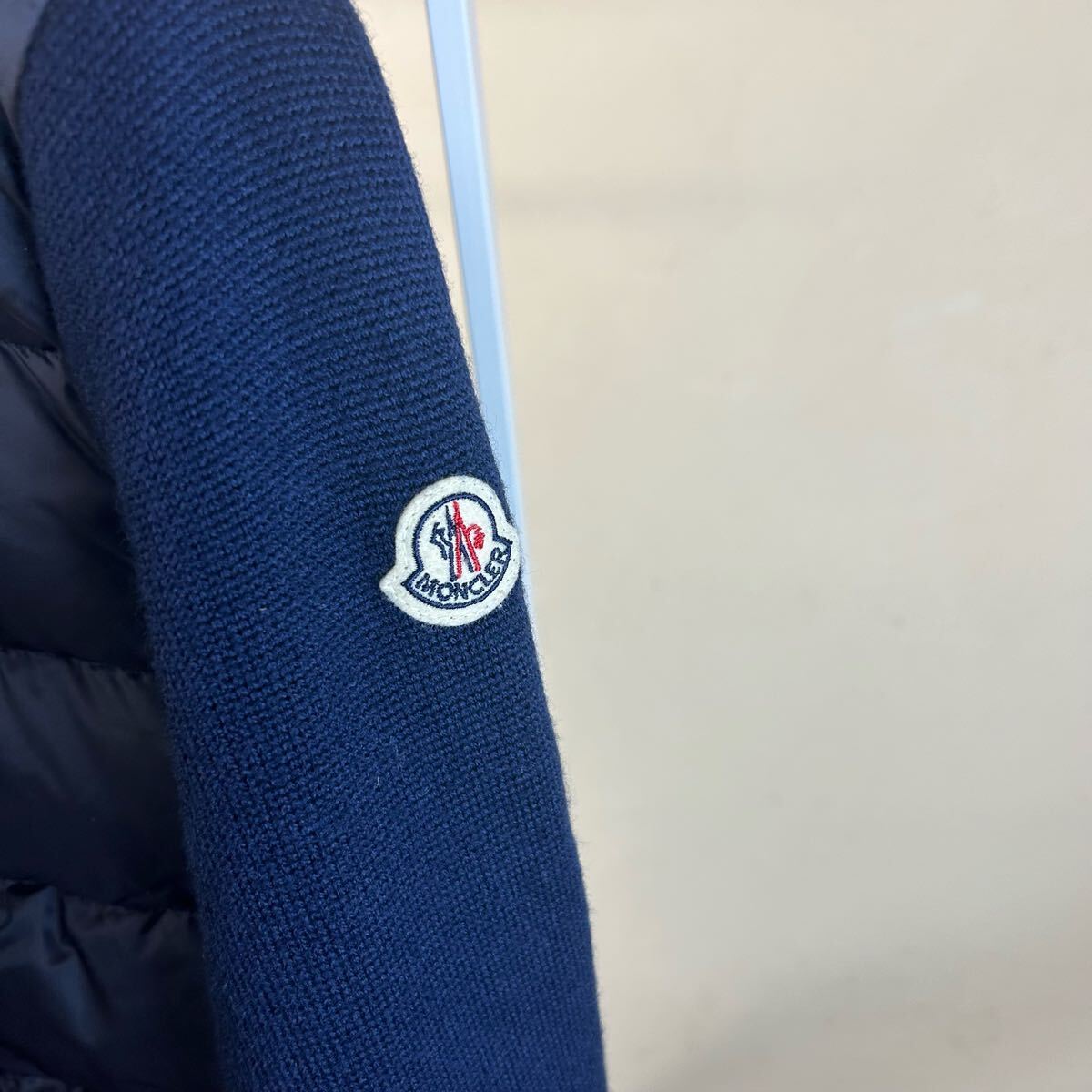 レア】 MONCLER モンクレール ダウンジャケットマフラーニット レア】 MONCLER モンクレール ダウンジャケットマフラーニット