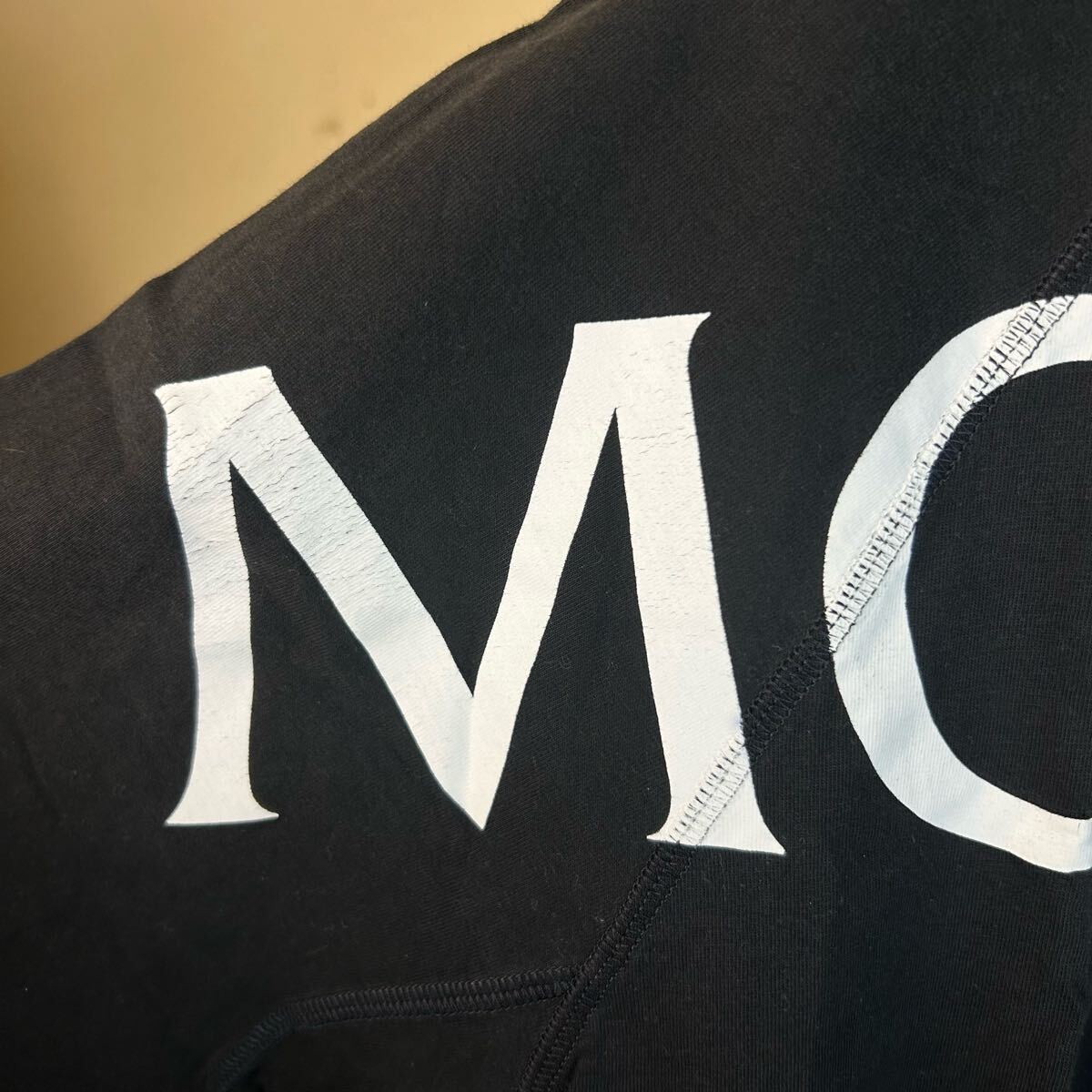 最安値】MONCLER モンクレールラバーワッペン半袖Tシャツ黒M 最安値】MONCLER モンクレールラバーワッペン半袖Tシャツ黒M