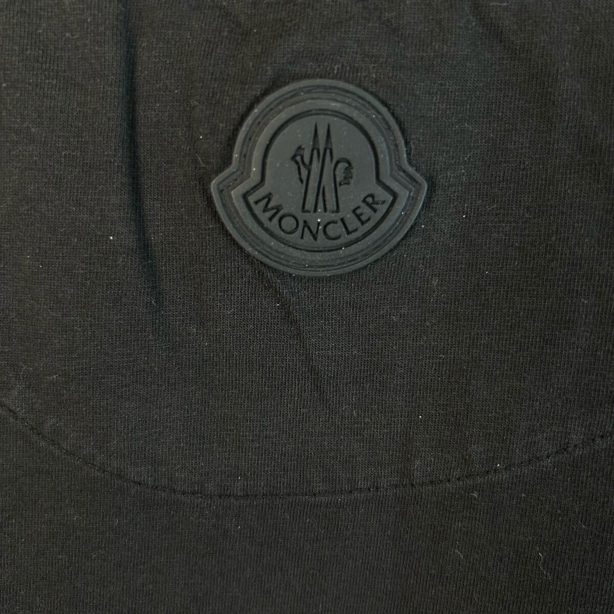 最安値】MONCLER モンクレールラバーワッペン半袖Tシャツ黒M 最安値】MONCLER モンクレールラバーワッペン半袖Tシャツ黒M