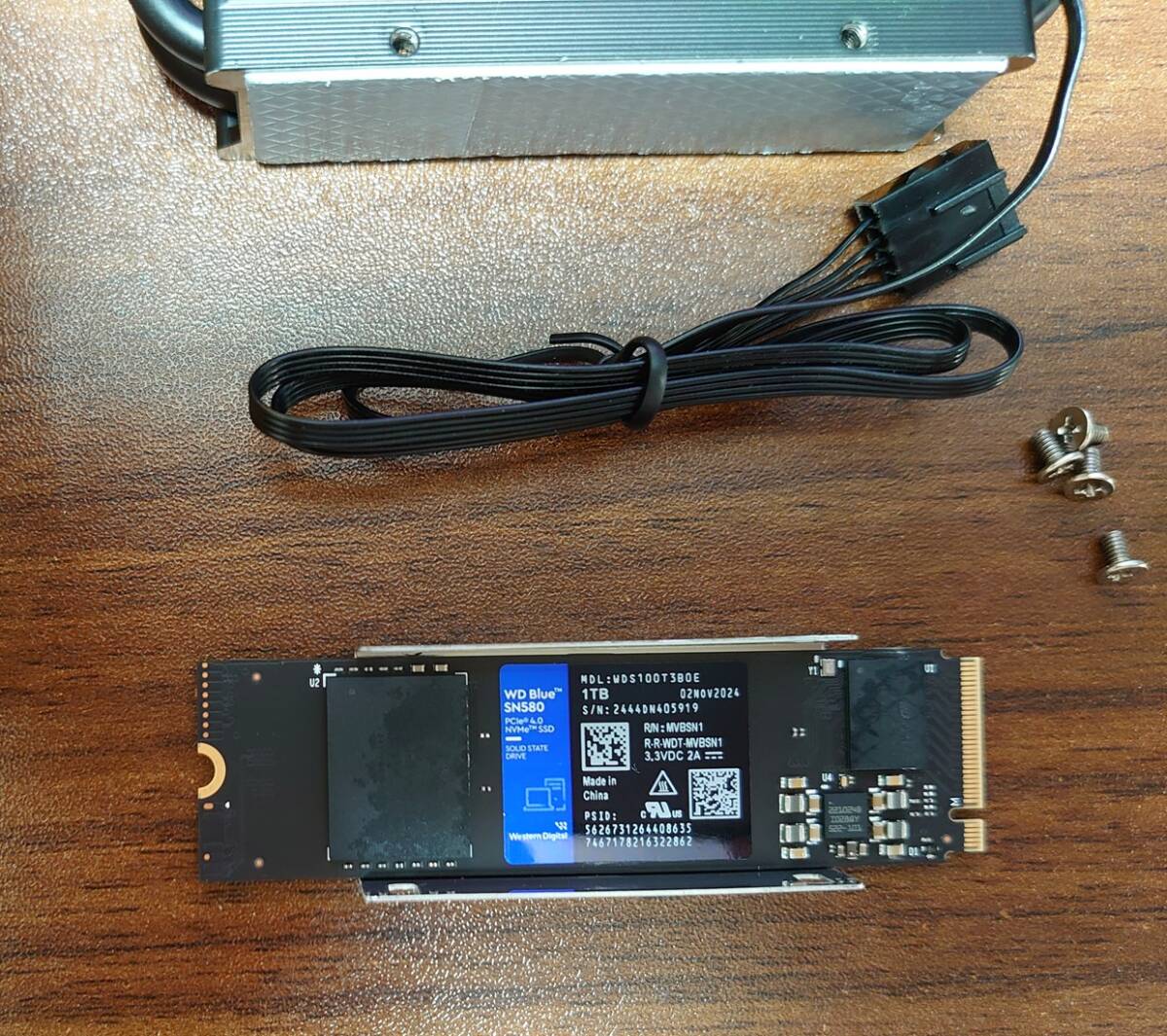 未使用 Western Digital 内蔵SSD 1TB WD Blue SN580 M.2-2280 未使用 Western Digital 内蔵SSD 1TB WD Blue SN580 M.2-2280