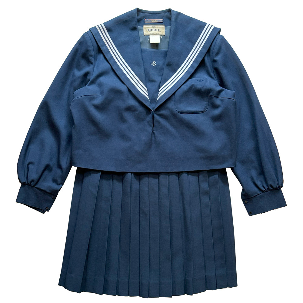制服上下2点 | 長袖セーラー | 冬スカート | 紺襟×白3本ライン 制服上下2点 | 長袖セーラー | 冬スカート | 紺襟×白3本ライン