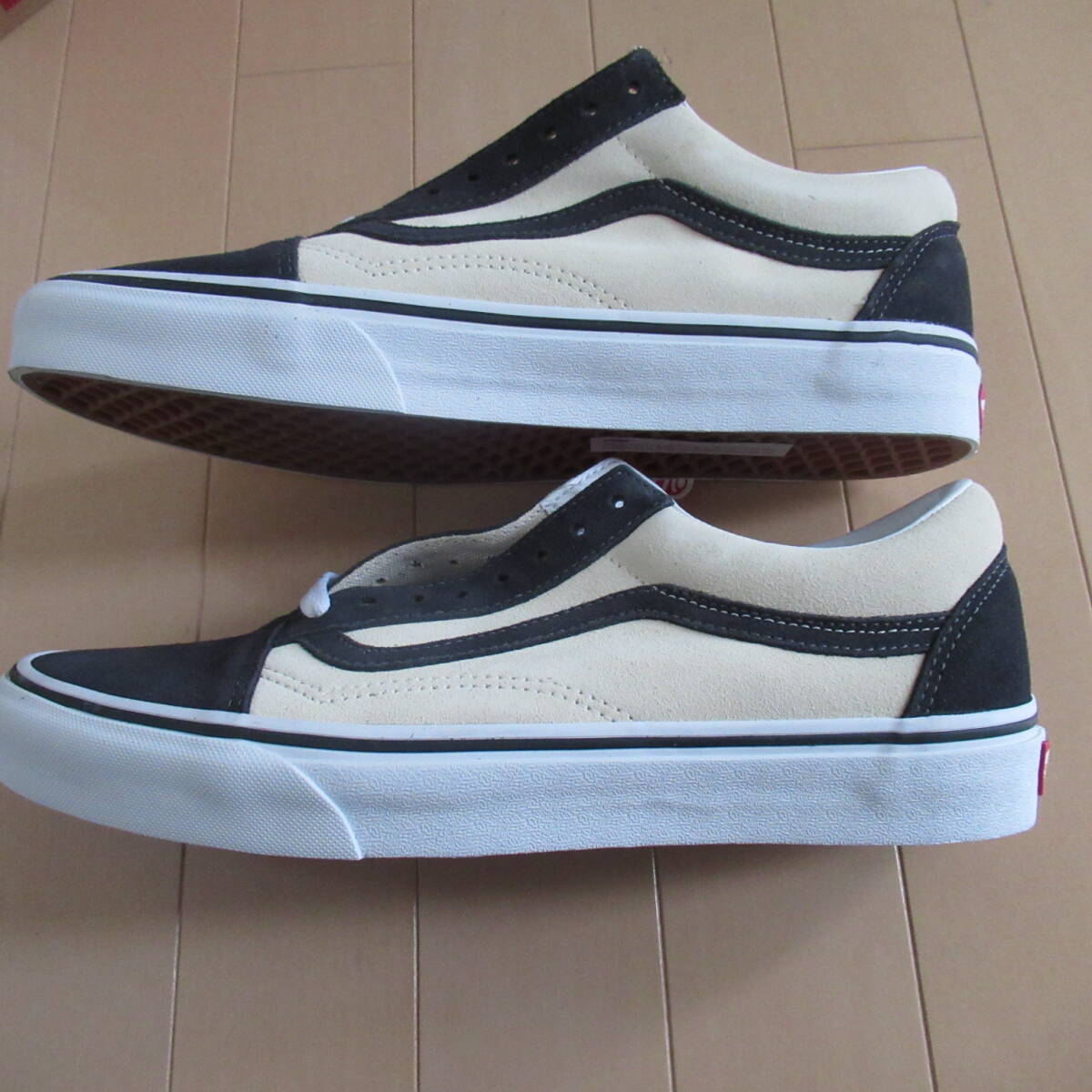 即決送料込 28㎝ US10 VANS OLD SKOOL エラ era 即決送料込 28㎝ US10 VANS OLD SKOOL エラ era