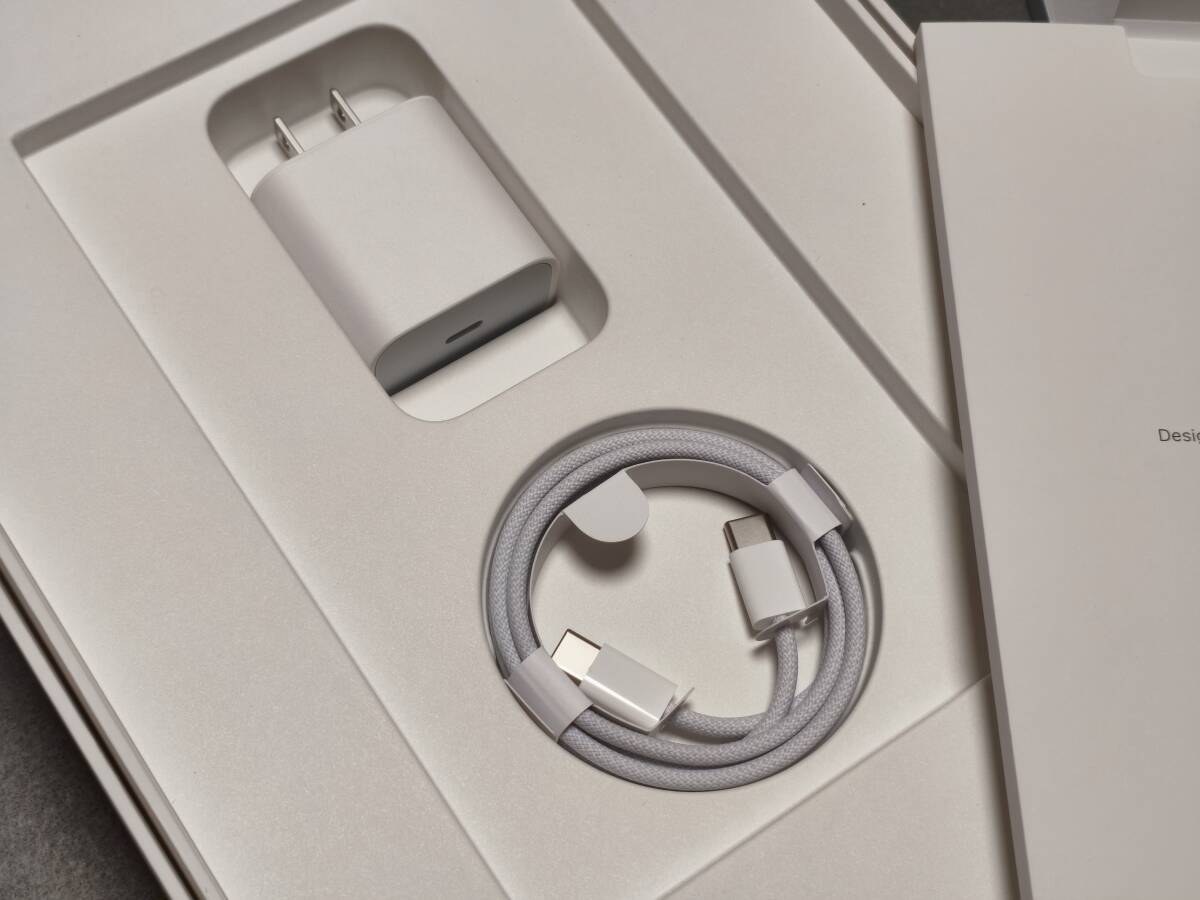 Apple iPad (A16) 11インチ WiFiモデル 128GB シルバー 2025年 Apple iPad (A16) 11インチ WiFiモデル 128GB シルバー 2025年
