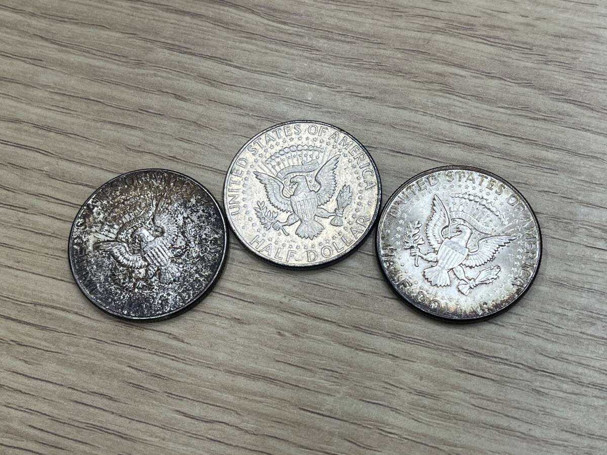 12847A アメリカ ケネディ ハーフダラー銀貨 3枚&ピースダラー 12847A アメリカ ケネディ ハーフダラー銀貨 3枚&ピースダラー