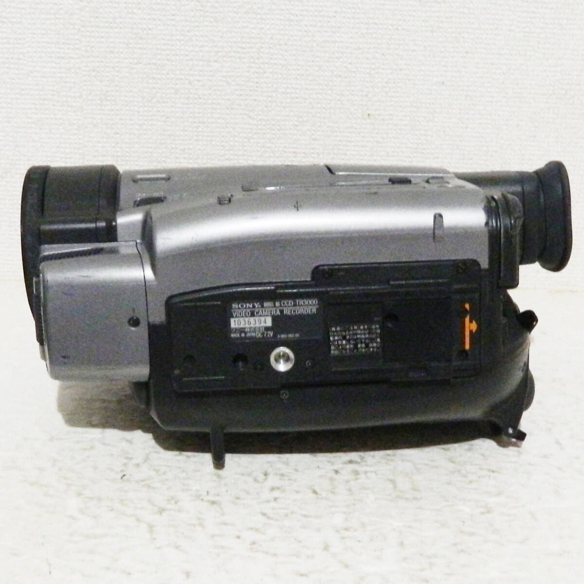 動作品 Sony CCD-TR3000 Hi8 8mm ビデオカメラ ダビングなどに 動作品 Sony CCD-TR3000 Hi8 8mm ビデオカメラ ダビングなどに