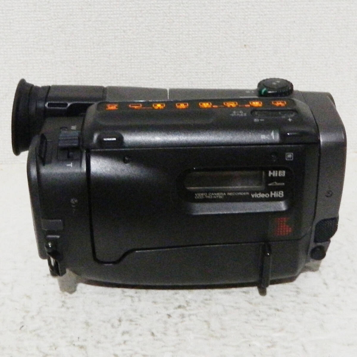 動作品 Sony CCD-TR3 Hi8 8mm ビデオカメラ ダビングなどに 同梱 動作品 Sony CCD-TR3 Hi8 8mm ビデオカメラ ダビングなどに 同梱