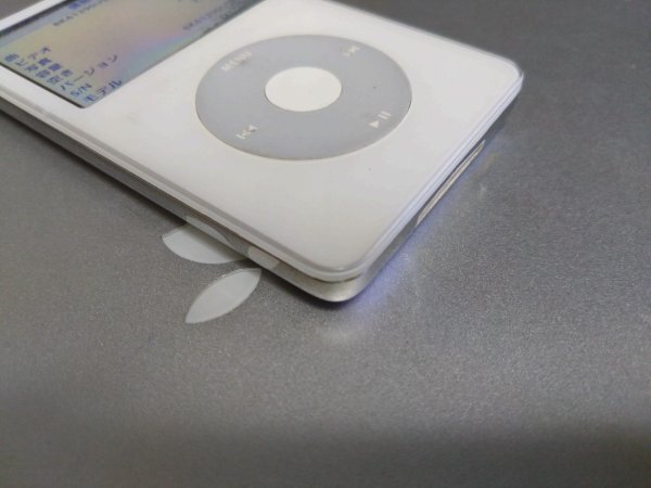 [バッテリー良好] 30GB Apple iPod classic 5世代 A1136/MA002J 【K65FG】