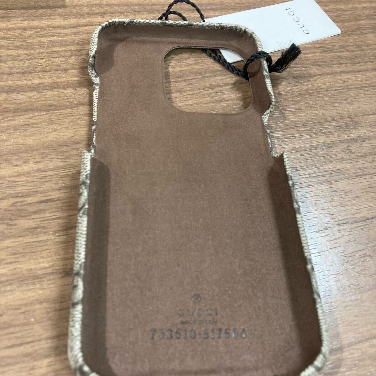 GUCCI グッチ 未使用品 GGスプリーム iPhone14PRO iPhoneケース GUCCI グッチ 未使用品 GGスプリーム iPhone14PRO iPhoneケース