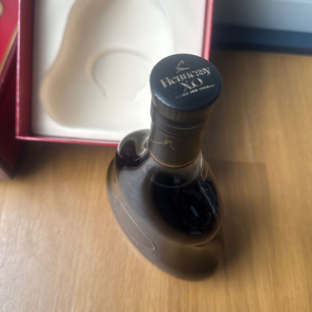 未開栓 Hennessy ヘネシー XO 黒キャップ クリアボトル 700ml 40 未開栓 Hennessy ヘネシー XO 黒キャップ クリアボトル 700ml 40