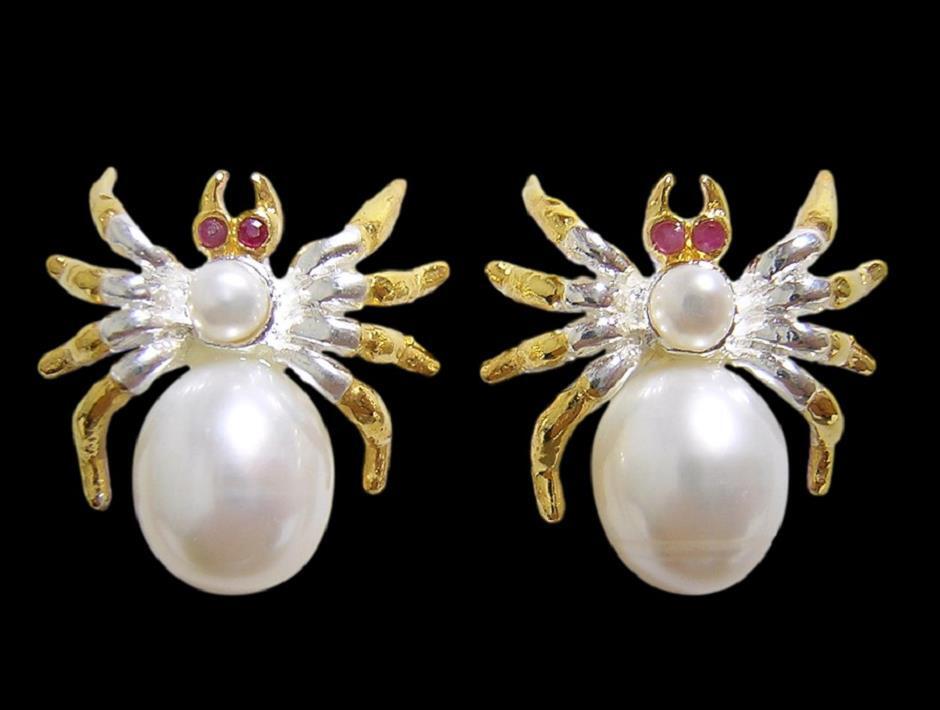 『天然ルビー』 パール　蜘蛛　スパイダー　ピアス_画像1
