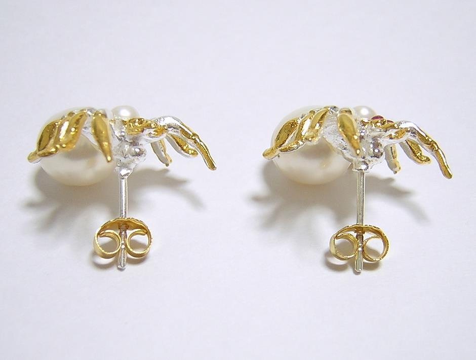 『天然ルビー』 パール　蜘蛛　スパイダー　ピアス_画像3