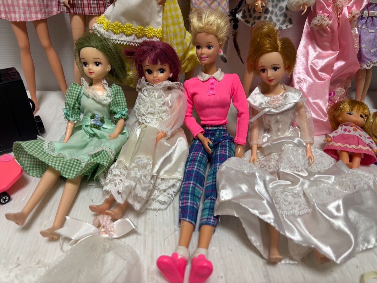 ☆(S) リカちゃん人形 Barbie 他 まとめ 15体 洋服 小物 ドール ☆(S) リカちゃん人形 Barbie 他 まとめ 15体 洋服 小物 ドール