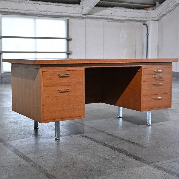 天童木工「T-2051」エグゼクティブデスク チーク材 両袖 機 収納 書斎 オフィス 作業(yè)臺 執(zhí)務(wù) 役員 Tendo _ IDC大冢家具 カリモク ウニコ