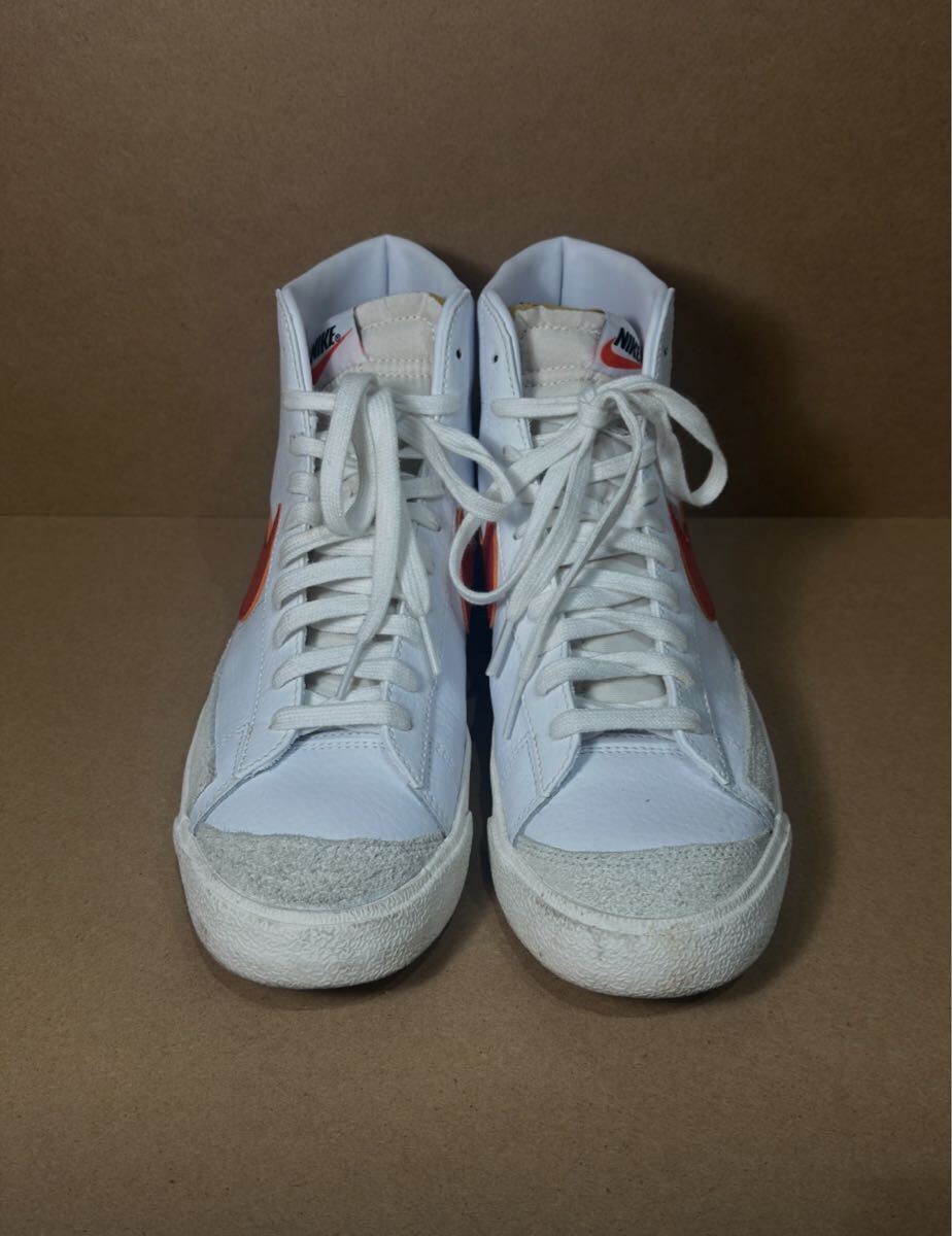Nike Blazer Mid77Vintage Orange ナイキブレーザー　オレンジ _画像2