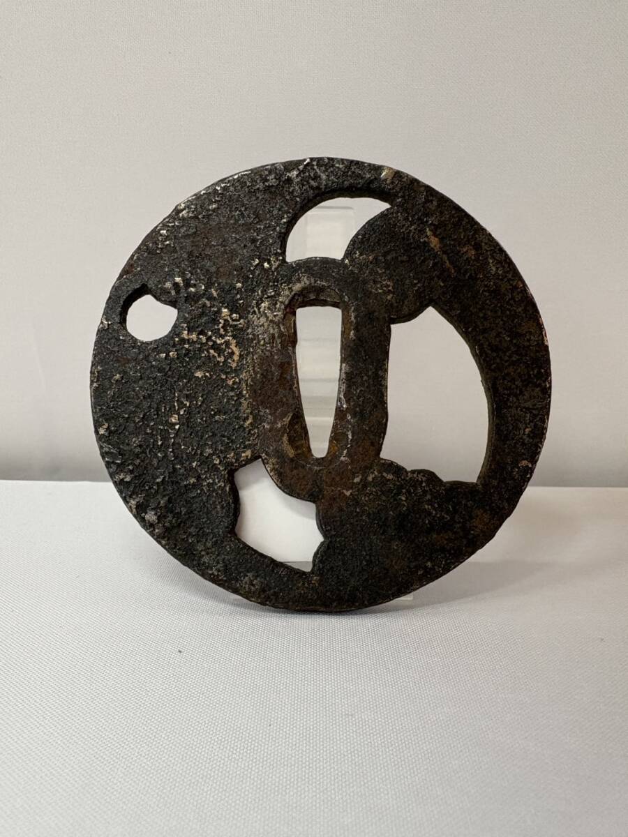 刀の鍔 鉄鍔 ツバ 刀装具 日本刀 武具(鍔、刀装具)|売買された 刀の鍔 鉄鍔 ツバ 刀装具 日本刀 武具(鍔、刀装具)|売買された