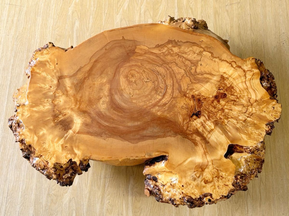 唐木 花梨 一枚板 88×69cm 板厚10.5cm 無垢 瘤杢 座卓座敷机 唐木 花梨 一枚板 88×69cm 板厚10.5cm 無垢 瘤杢 座卓座敷机
