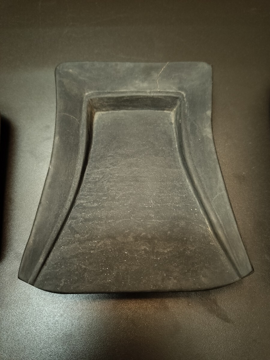 古硯 3点 風字硯 石硯 箕形 足付 歙州硯 宋代 石器 中国 美術 古硯 3点 風字硯 石硯 箕形 足付 歙州硯 宋代 石器 中国 美術