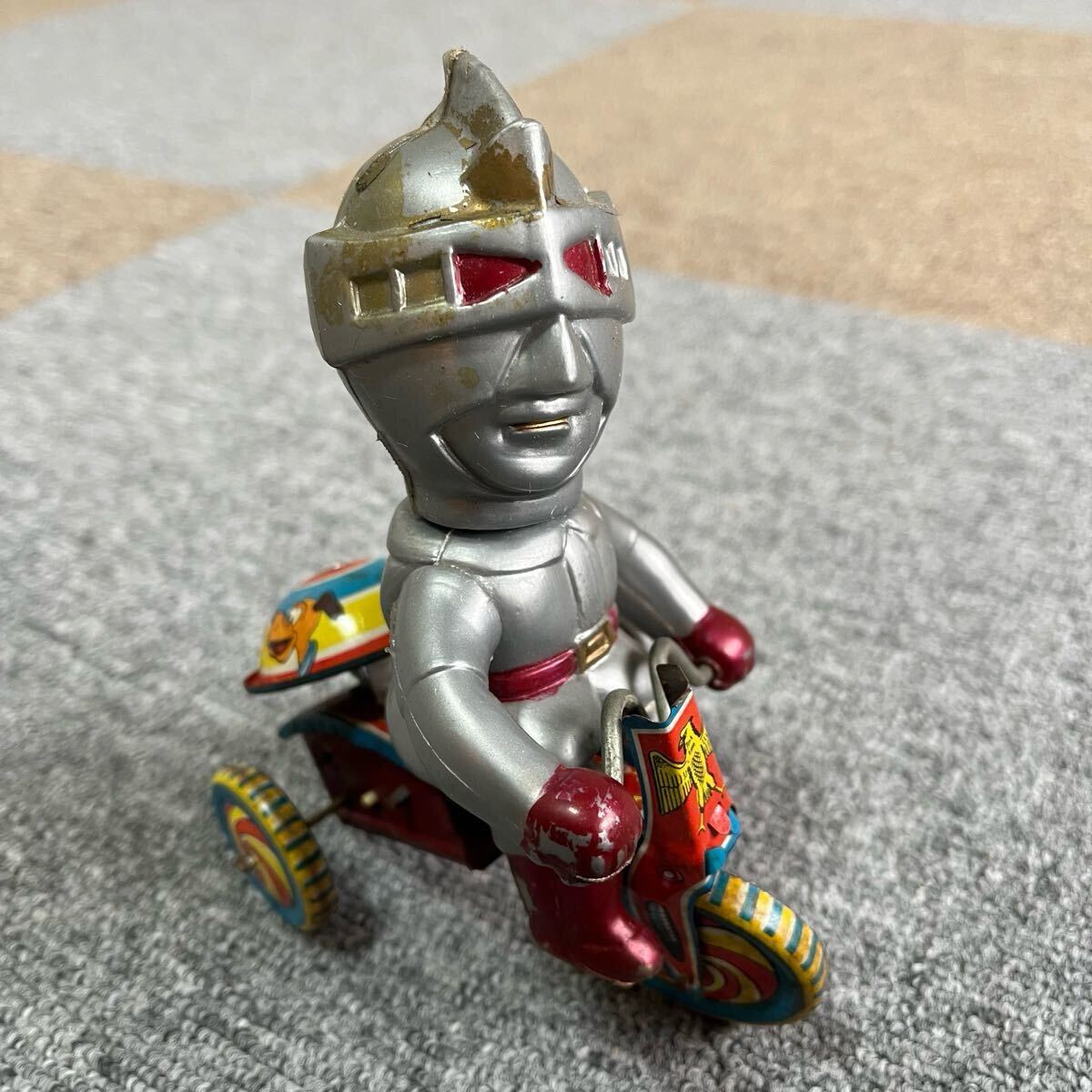 当時物 ミラーマン ソフビ ブリキ 三輪車 ゼンマイ可動 JAPAN 当時物 ミラーマン ソフビ ブリキ 三輪車 ゼンマイ可動 JAPAN
