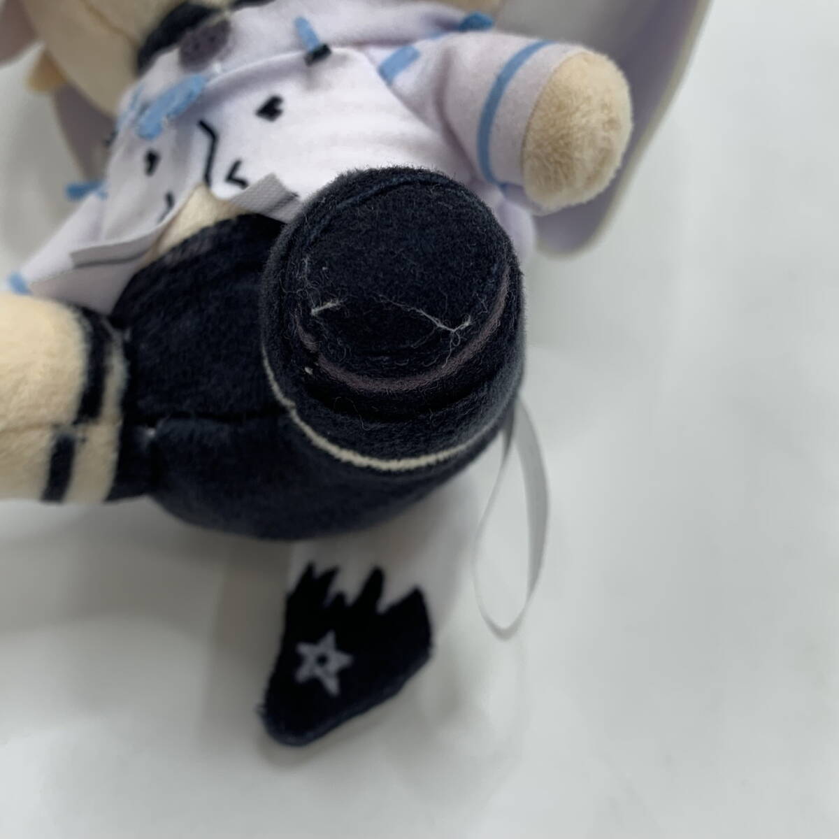 FUR 【中古現状品】 本体のみ ホロライブ×ドン キホーテ もち FUR 【中古現状品】 本体のみ ホロライブ×ドン キホーテ もち