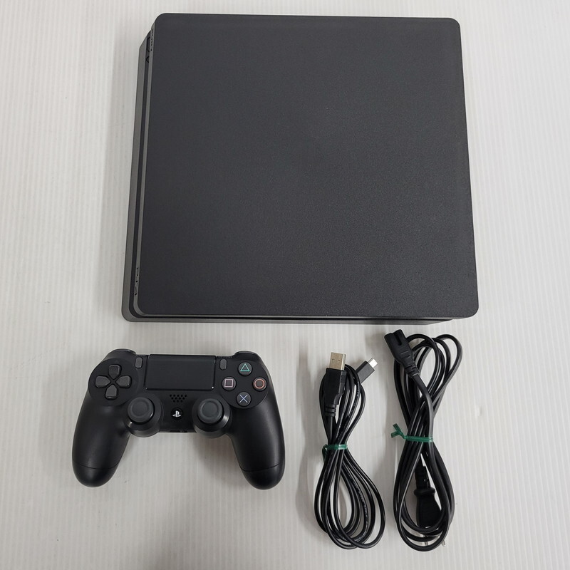 IZU【中古】プレイステーション 4 ジェットブラック 500GB IZU【中古】プレイステーション 4 ジェットブラック 500GB