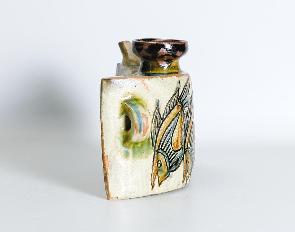 真作】【WISH】金城次郎「抱瓶」壷屋焼 高さ18.5cm 2.06kg ◇魚 真作】【WISH】金城次郎「抱瓶」壷屋焼 高さ18.5cm 2.06kg ◇魚
