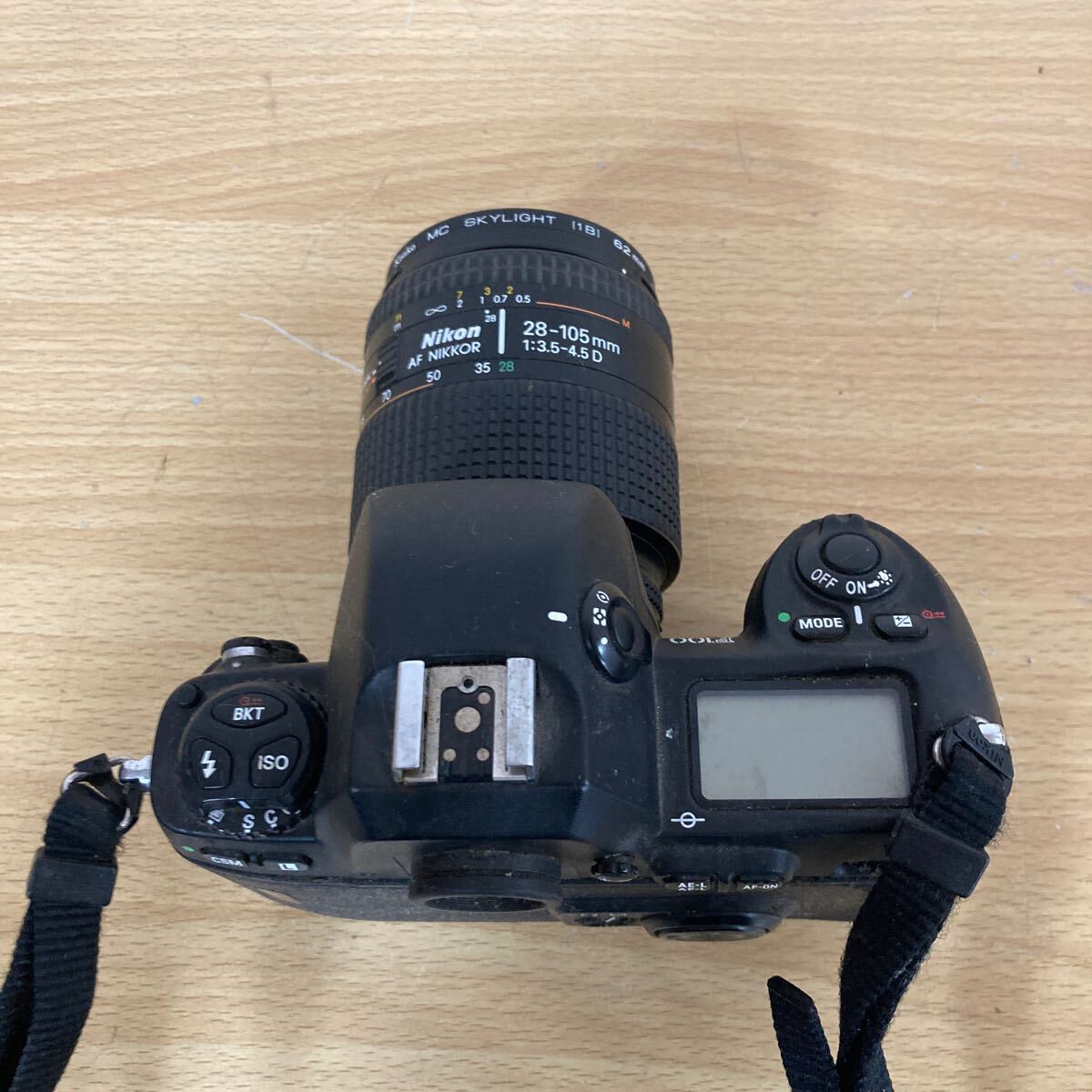 Nikon ニコン F100 レンズ AF NIKKOR 28-105mm 1:3.5-4.5 D Nikon ニコン F100 レンズ AF NIKKOR 28-105mm 1:3.5-4.5 D