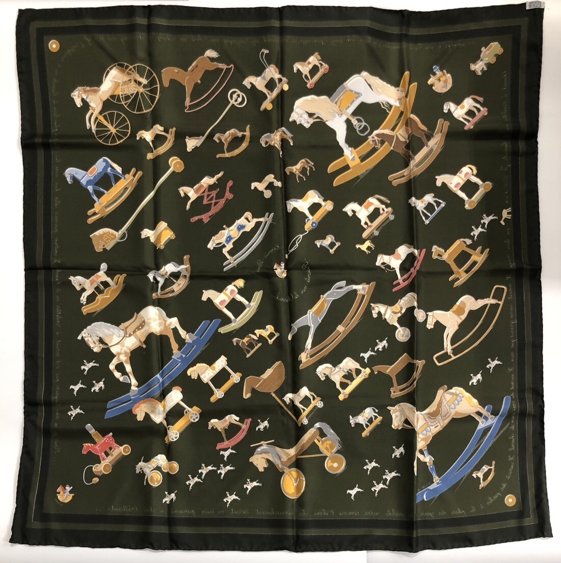 22805】未使用品 エルメス HERMES ヴィンテージ スカーフ カレ 22805】未使用品 エルメス HERMES ヴィンテージ スカーフ カレ