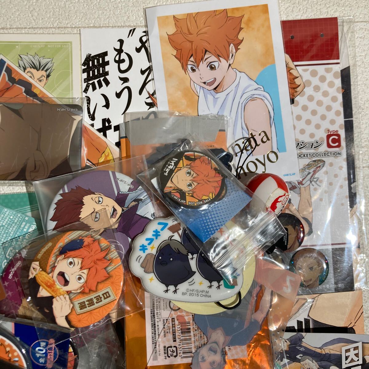 ハイキュー アニメグッズ 大量 まとめ 缶バッジ アクリル ハイキュー アニメグッズ 大量 まとめ 缶バッジ アクリル