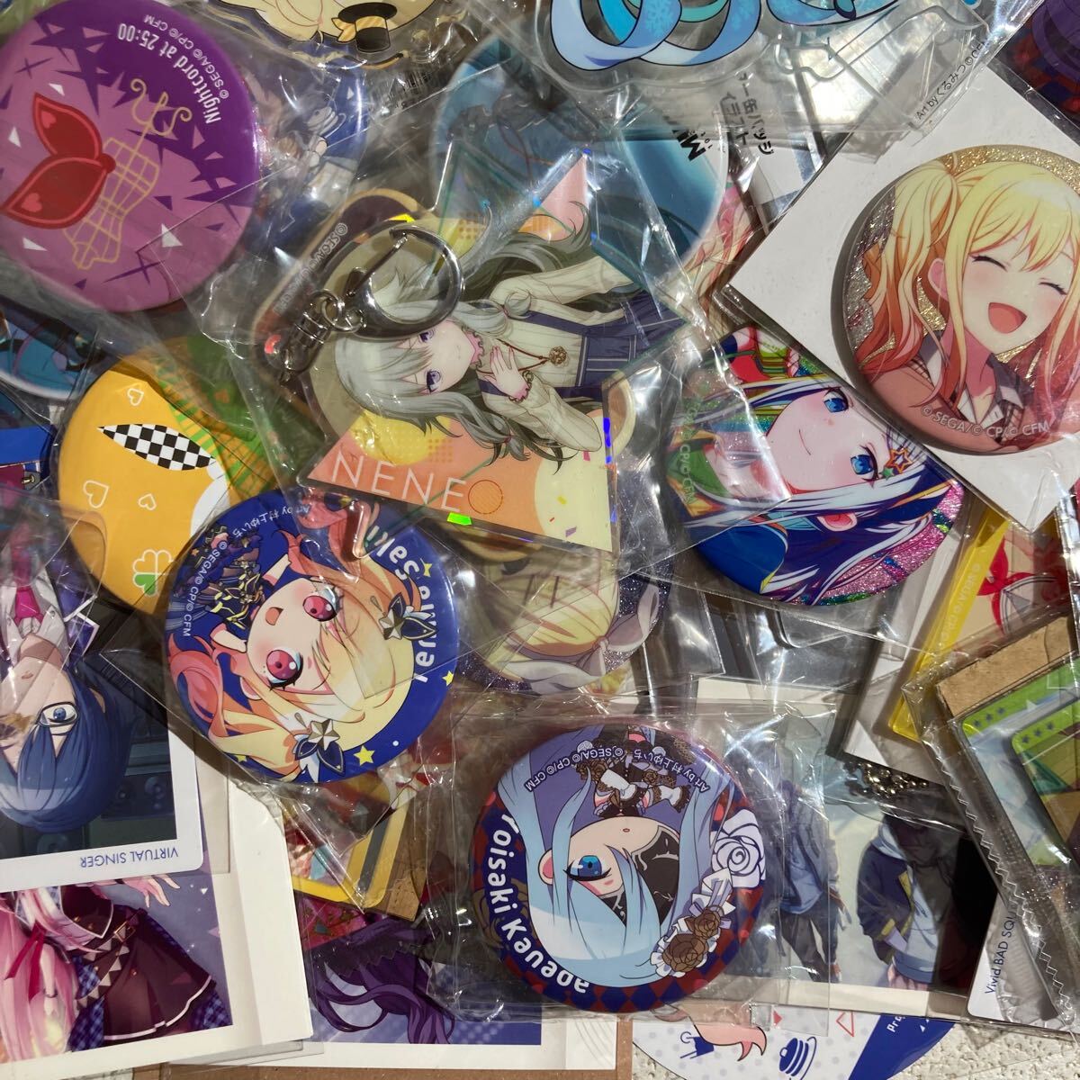 プロジェクトセカイ アニメグッズ 大量 まとめ 缶バッジ プロジェクトセカイ アニメグッズ 大量 まとめ 缶バッジ