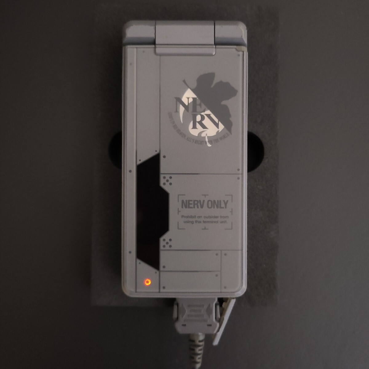 NERV ONLY エヴァンゲリオン携帯 docomo SH-06A NERV ガラケー NERV ONLY エヴァンゲリオン携帯 docomo SH-06A NERV ガラケー