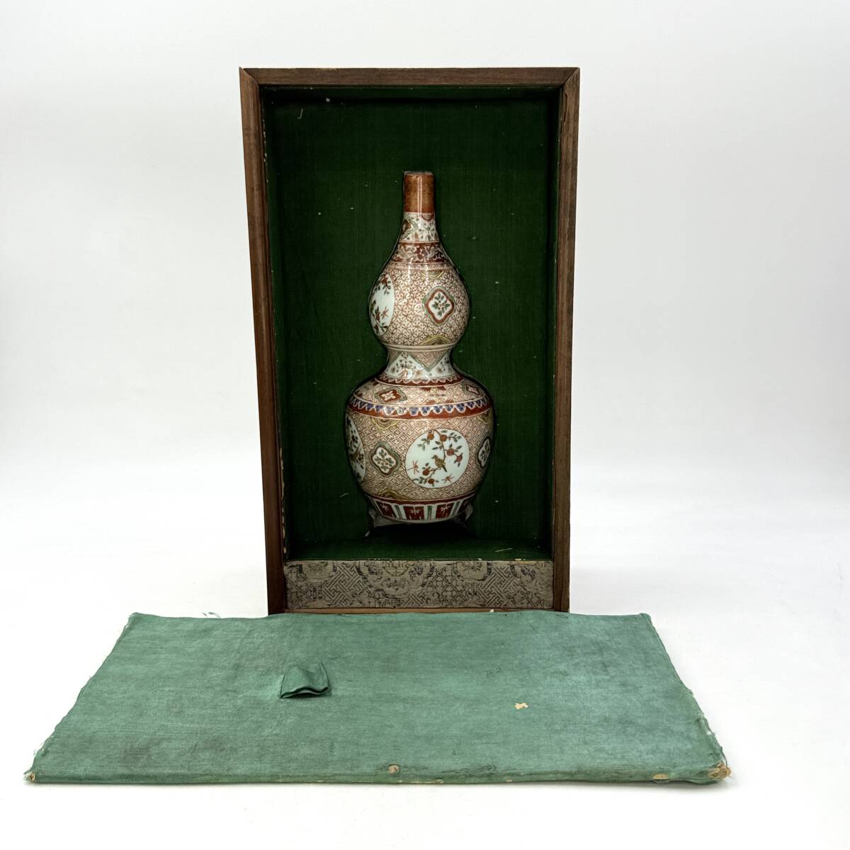 時代物 旧家整理品 清朝期 花鳥文瓢箪形花瓶 花入 在銘有り 無傷 時代物 旧家整理品 清朝期 花鳥文瓢箪形花瓶 花入 在銘有り 無傷