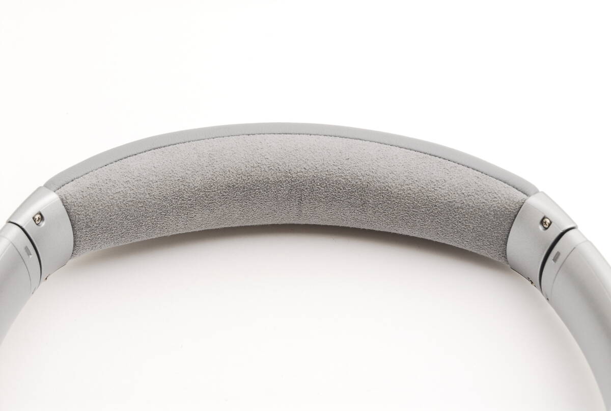 BOSE QuietComfort 35 シルバー QC35 ボーズのノイズキャンセ BOSE QuietComfort 35 シルバー QC35 ボーズのノイズキャンセ