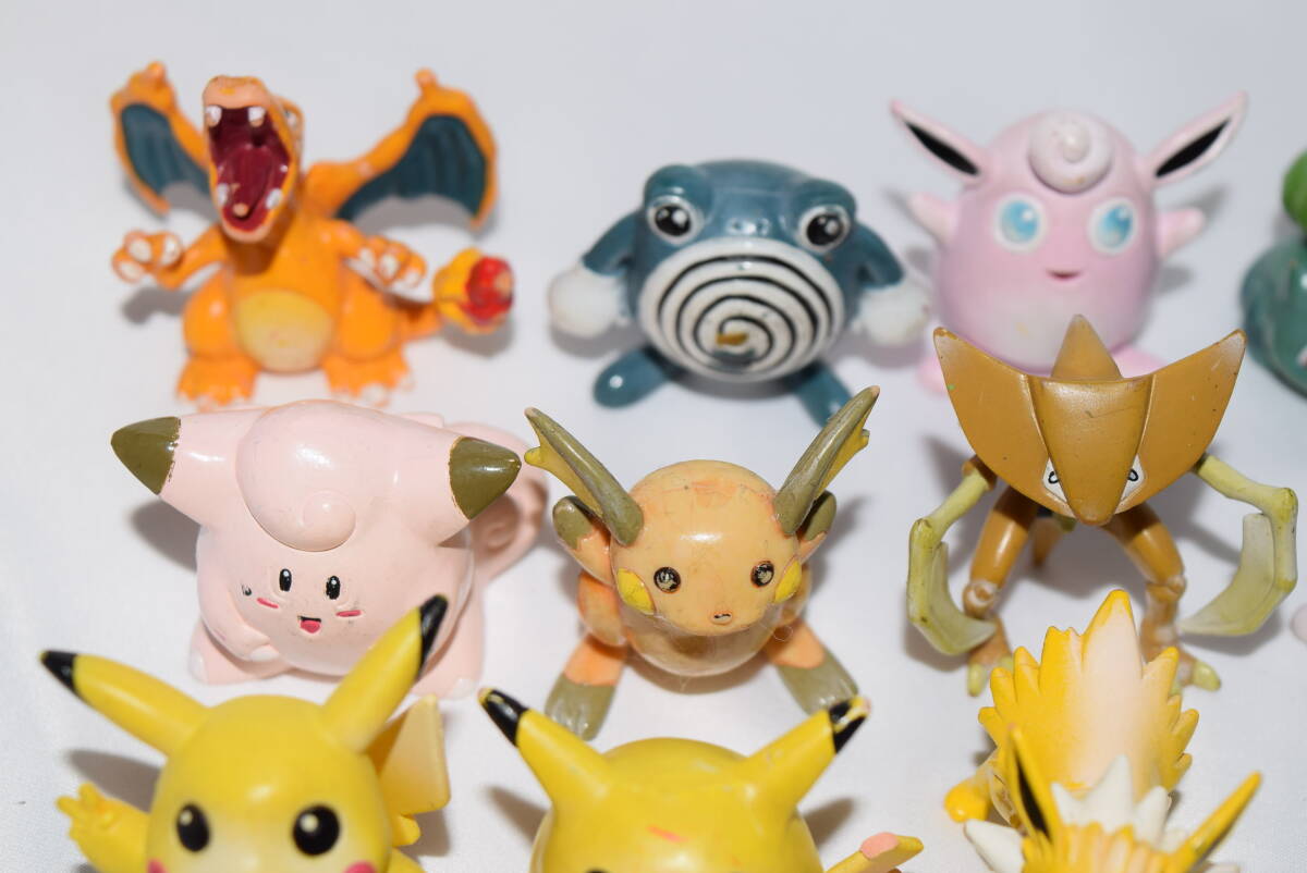 モンコレ 初期 26体 まとめ売り 当時物 希少 ポケモン モンコレ 初期 26体 まとめ売り 当時物 希少 ポケモン