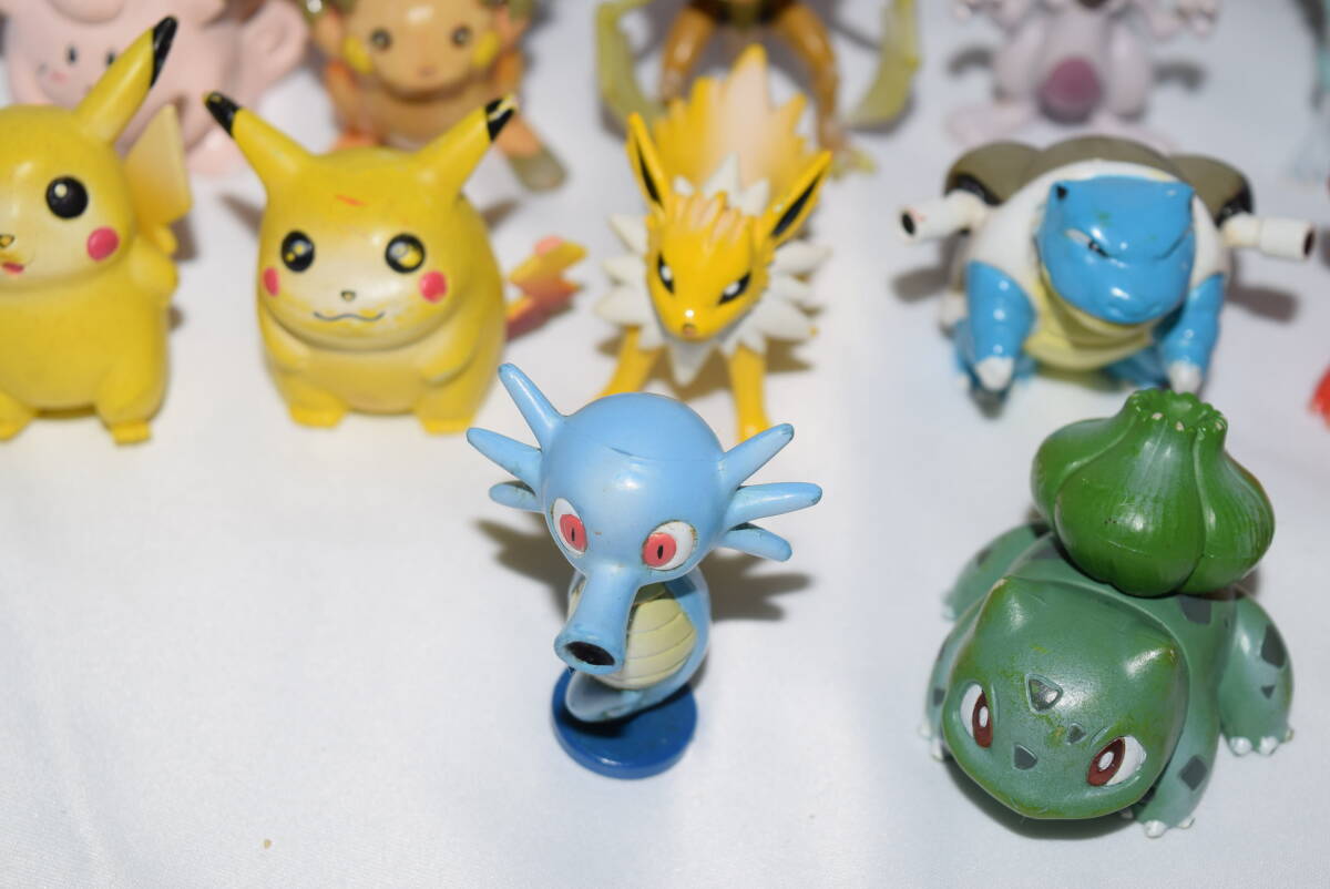 モンコレ 初期 26体 まとめ売り 当時物 希少 ポケモン モンコレ 初期 26体 まとめ売り 当時物 希少 ポケモン